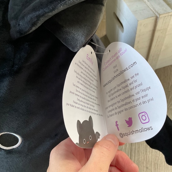 Squishmallow 16” Emily Black Bat Halloween Stuffed Animal Plush 2020 Kellytoy - Picture 3 of 14